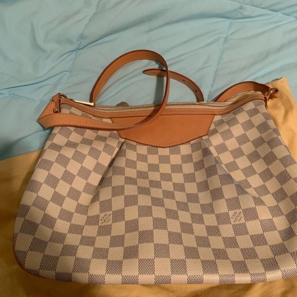 Louis Vuitton Siracusa mm Damier Azur Crossbody - Picture 5 of 7
